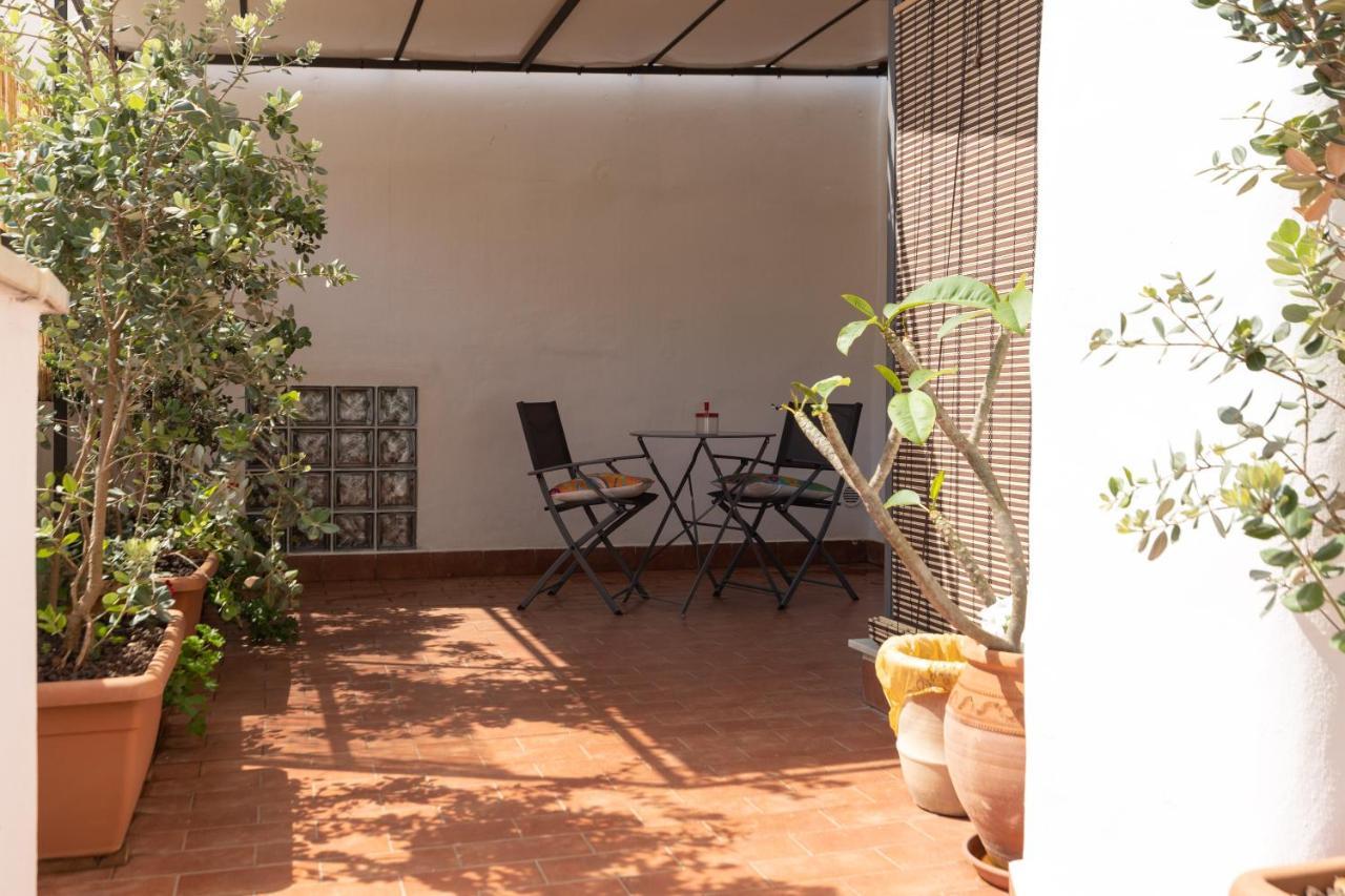 La Casa Del Cacciatore - Alloggio Con Terrazzo Apartment Palermo Exterior photo